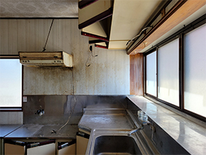 �ɓ�����